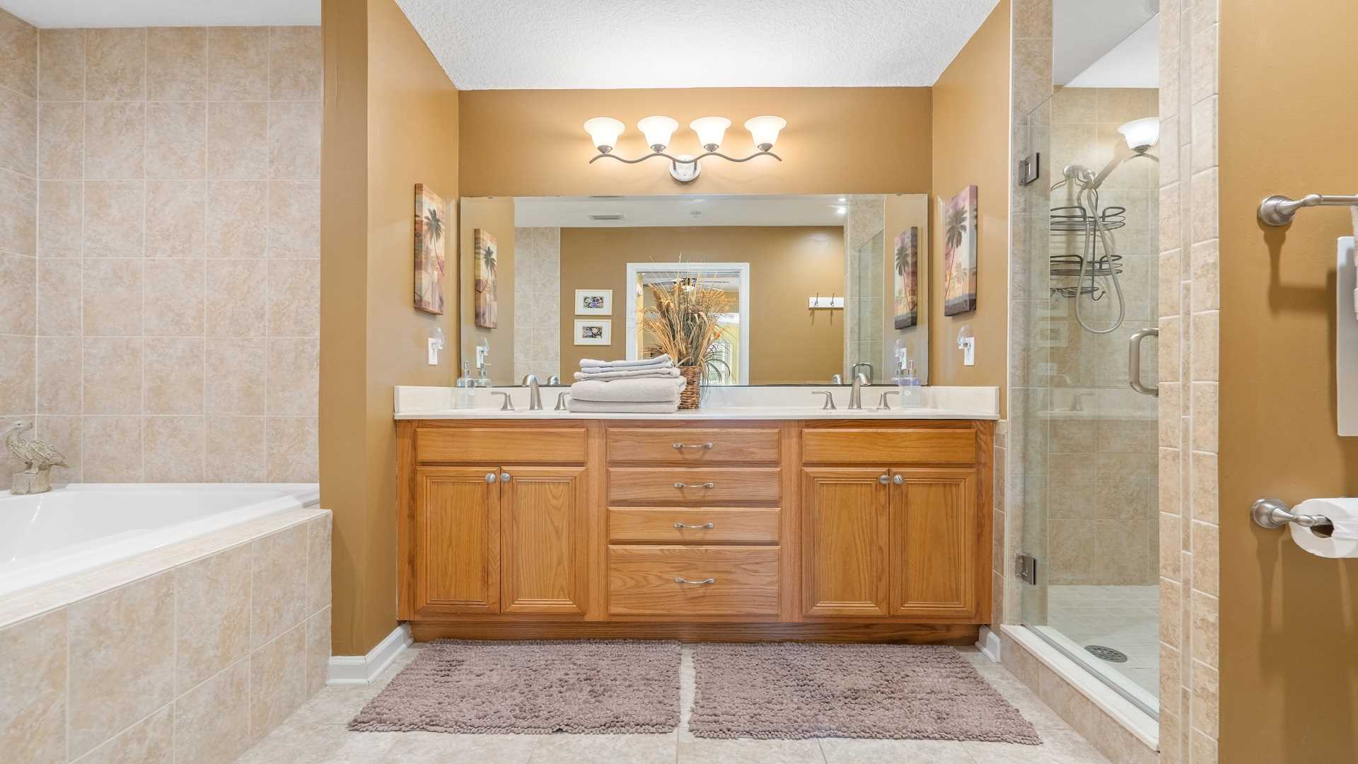 Master in-Suite Bath